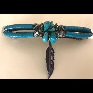 Hair clip with faux turquoise